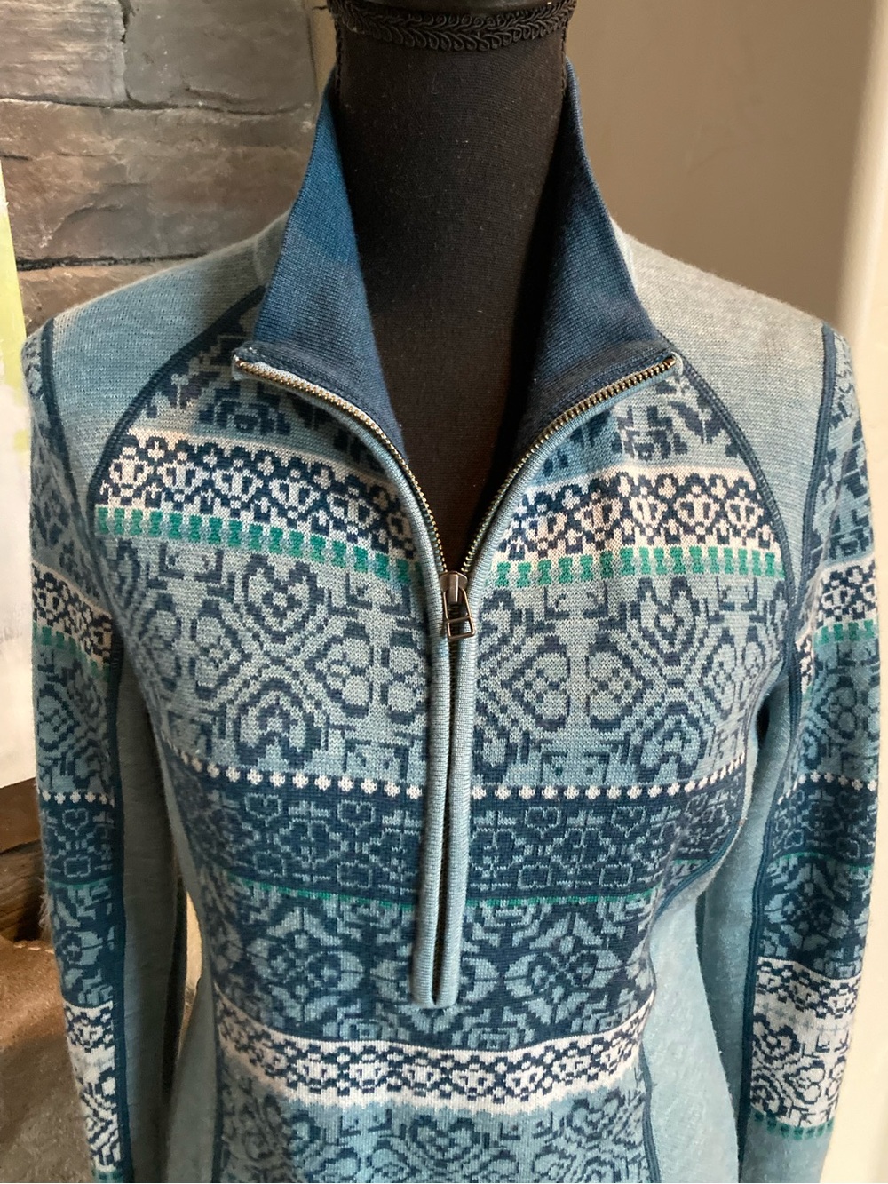 Icelandic Design Hayley Merino Wool 1/2-Zip Sweater - Picture 2 of 12